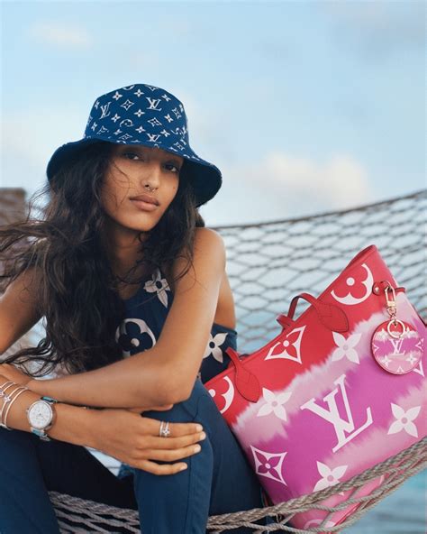 louis vuitton escale summer 2020|Louis Vuitton escale model.